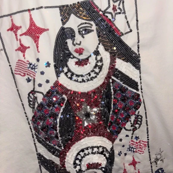 NEW QUEEN OF SPARKLES queen of heart  card tee USA color Size Small July 4th 4 - Picture 4 of 4
